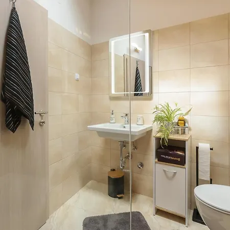 Spacious Holiday Nina Holiday home