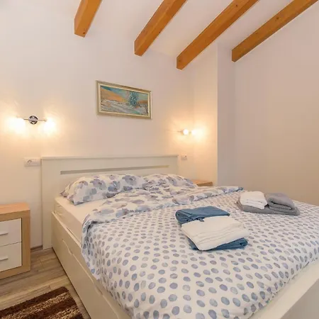 Spacious Holiday Nina Holiday home Sivati